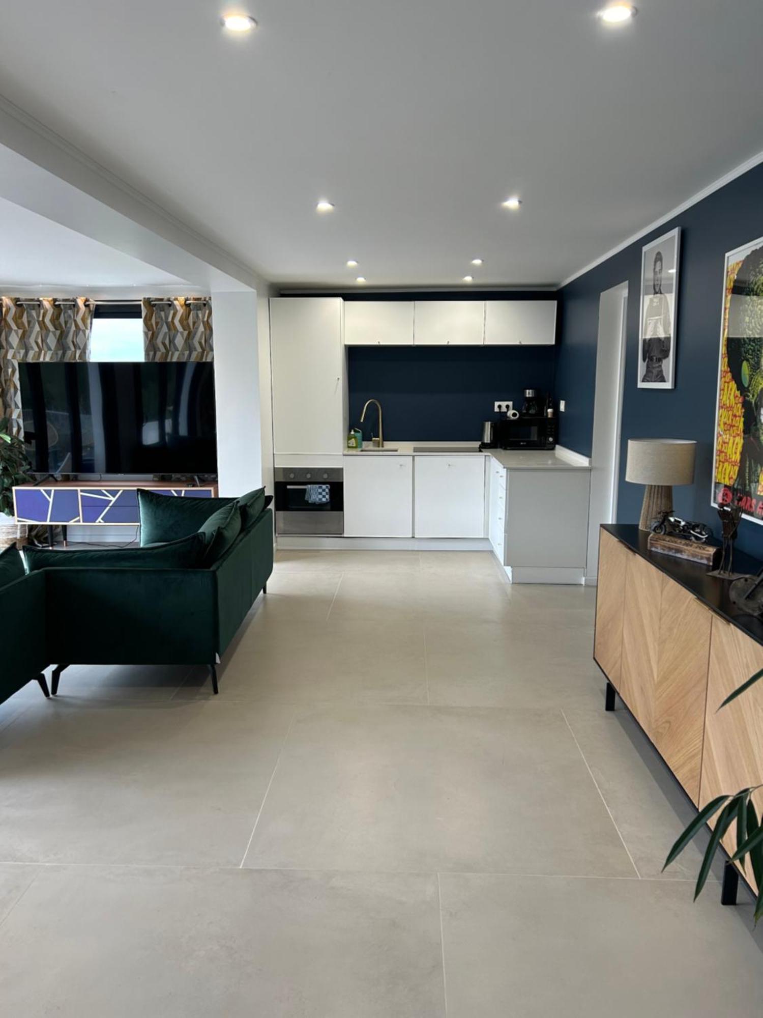 Eze - Appartement Dans Bas De Villa Avec Piscine Pres De Monaco Екстер'єр фото