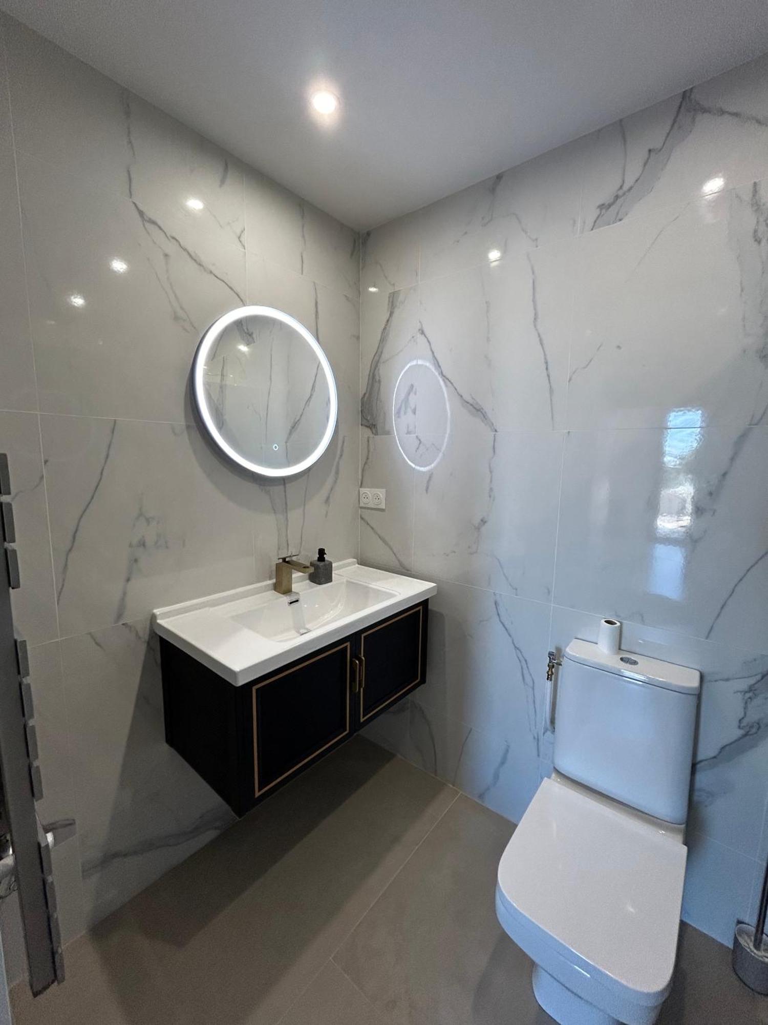 Eze - Appartement Dans Bas De Villa Avec Piscine Pres De Monaco Екстер'єр фото